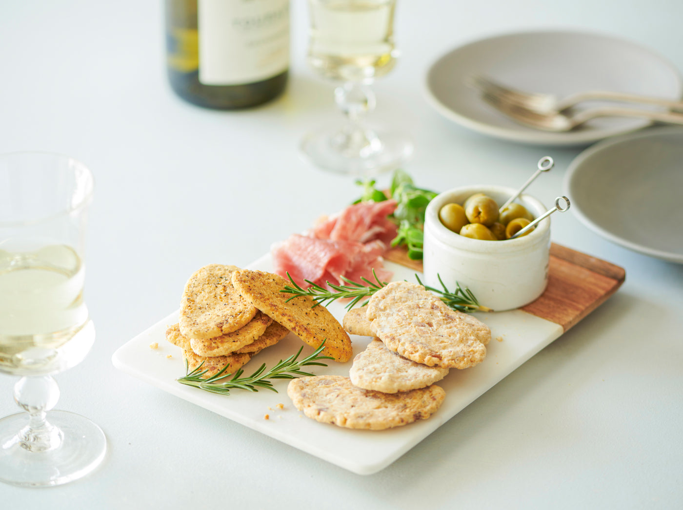 季節のうー特価』　Noritake 『GLIMMER』　スープ・パスタ皿　トリオ 人気のうー特価』Noritake 『GLIMMER』スープ・パスタ皿トリオ